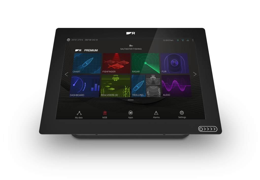 AXIOM+ 12" Multi-function Display with integrated RealVision 3D & 600W Sonar