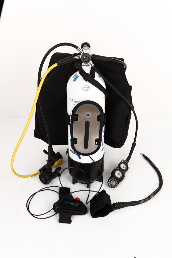 Shark Shield SCUBA7 - SCUBA Diving Shark Deterent System