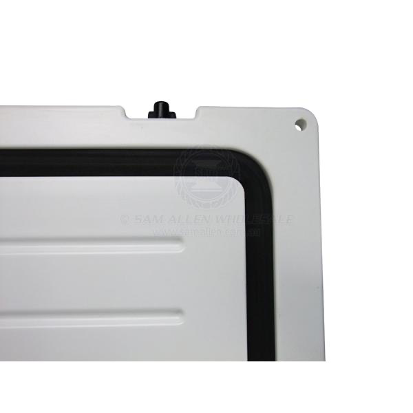80 Litre Cooler Box