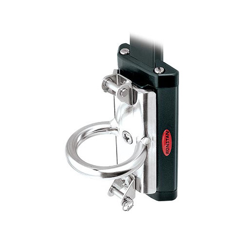 S22 Spinnaker Pole Car 118mm, Ring, Towing Points