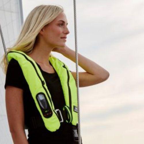 Legend 165 - Manual Inflatable Lifejacket with Harness