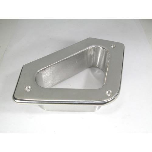 Triangular Hawse Hole